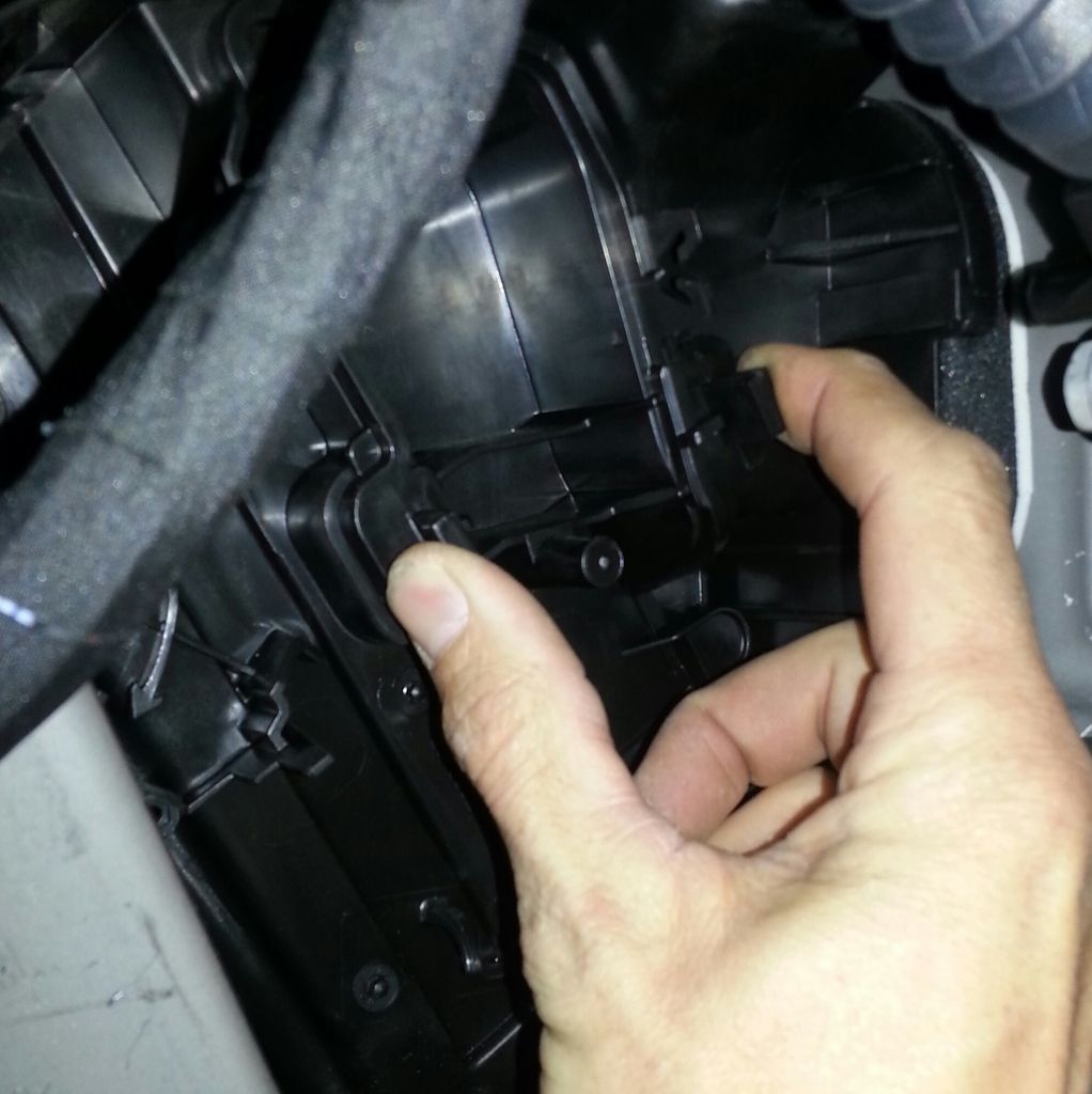 [Vivaro][2014 ] Vivaro 2014on pollen filter Vauxhall Owners